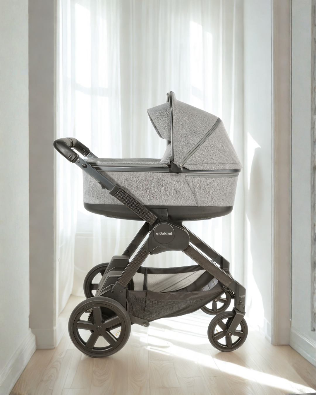 Glüxkind Rosa Smart Stroller (Flight-safe, modular battery)