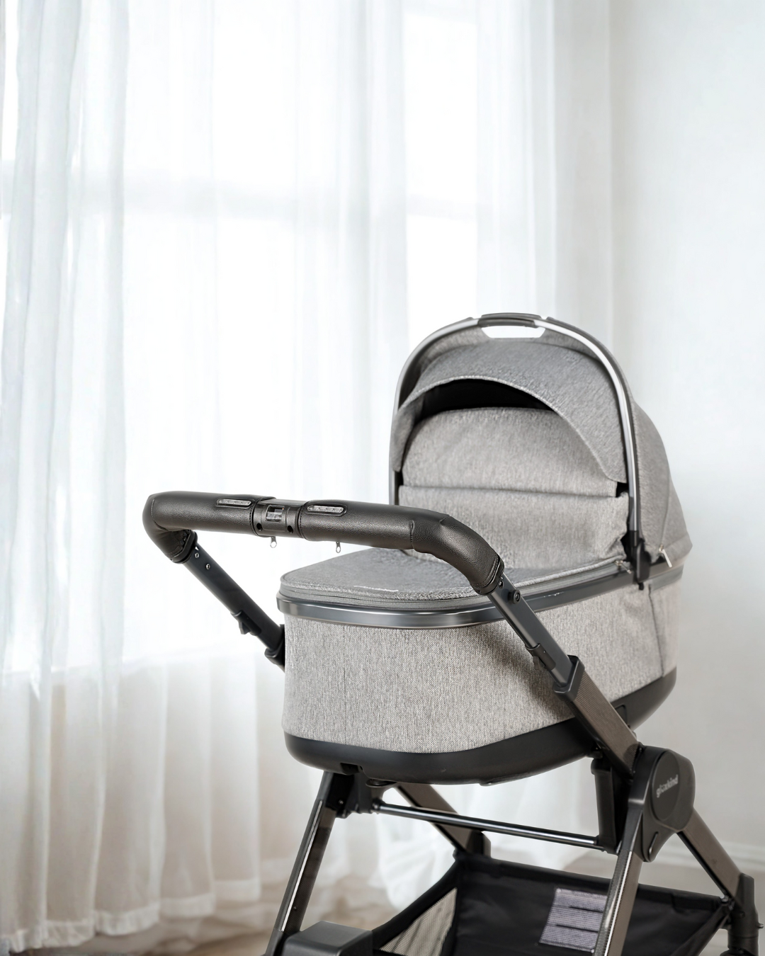 Glüxkind Rosa Smart Stroller (Flight-safe, modular battery)